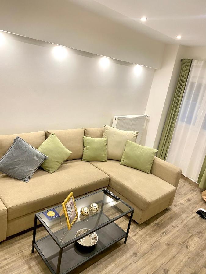 Seaside Comfy Apartment/ Palaio Faliro Атина Екстериор снимка